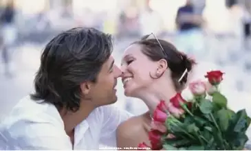 如何判断前任是否想复合，如何判断前男友是否真心复合